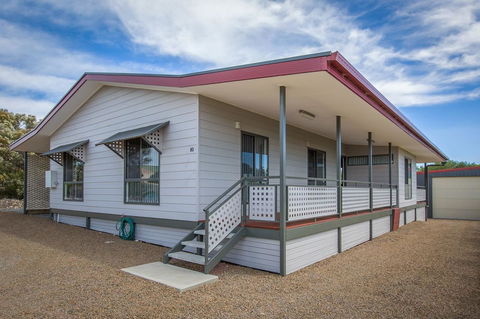 Desert Pea - Accommodation Nelson Bay 0
