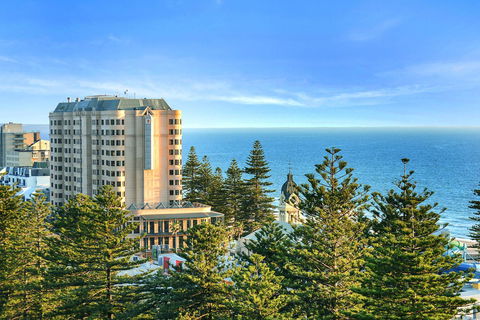 Glenelg Skyline Penthouse - Nelsons Bay Accommodation 37