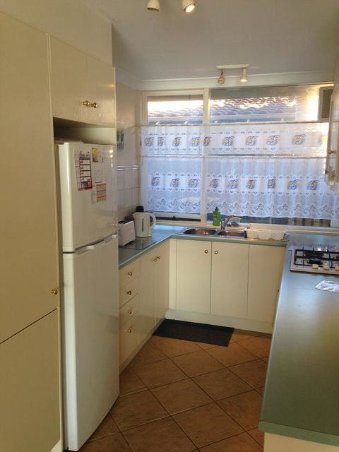 Lakeside - Accommodation Nelson Bay 10