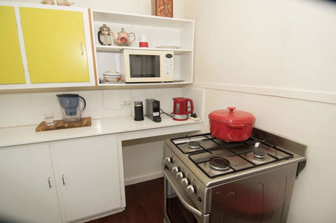 Sinclair Cottage - Accommodation Nelson Bay 21
