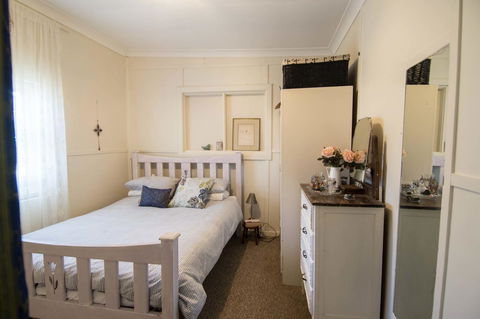 Sinclair Cottage - Accommodation Nelson Bay 20