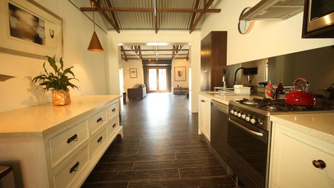 Irongate Studio B&B - Nelsons Bay Accommodation 18