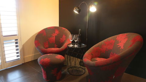 Irongate Studio B&B - Nelsons Bay Accommodation 13