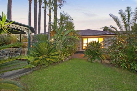 The Palms - Accommodation Nelson Bay 24