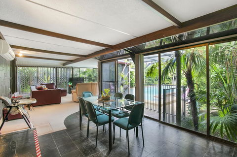 The Palms - Accommodation Nelson Bay 11