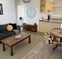 Sunshine Four - Accommodation Nelson Bay