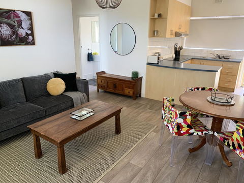 Sunshine Four - Accommodation Nelson Bay 0