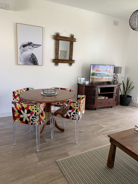 Sunshine Four - Accommodation Nelson Bay 3