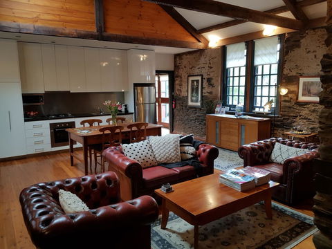 William Hunt's Retreat - Cypress Studio - Nelsons Bay Accommodation 1