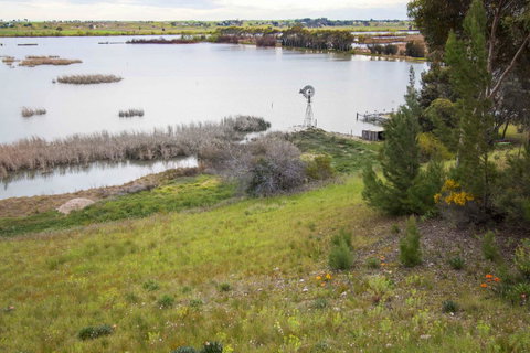 Limestone Ridge - Nelsons Bay Accommodation 17