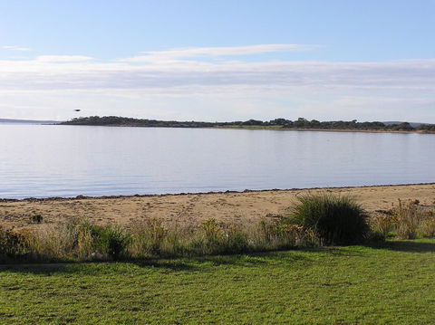 Mariners Cay Apartment - Accommodation Nelson Bay 7