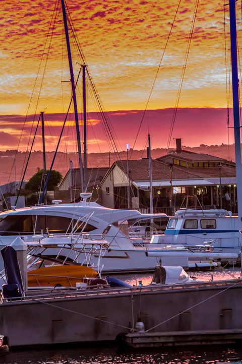 Marina Reflections - Accommodation Nelson Bay 19