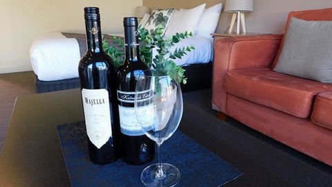 Alexander Cameron Suites - Accommodation Nelson Bay 14