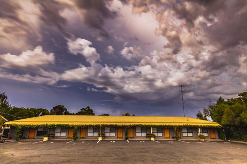 Country Roads Motor Inn Naracoorte - Accommodation Nelson Bay 40