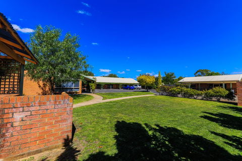 Country Roads Motor Inn Naracoorte - Accommodation Nelson Bay 42
