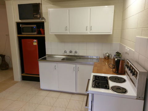 Desert Gum Retreat Gough St - Accommodation Nelson Bay 18