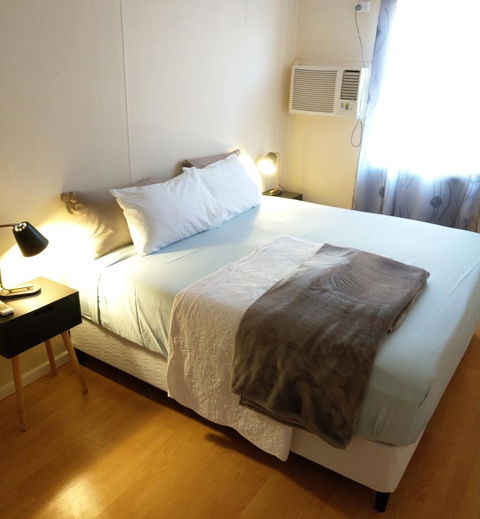Desert Gum Retreat Gough St - Accommodation Nelson Bay 3