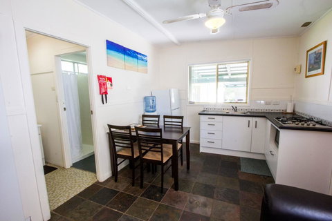 The Retreat Port Stephens - Accommodation Nelson Bay 2