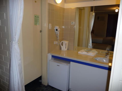 The Wine Vine Hotel - Accommodation Nelson Bay 1