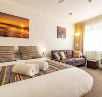 Ocean Sunset Glenelg Central Studios - Accommodation Nelson Bay