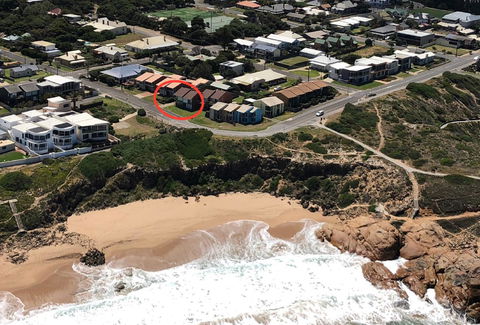 Southern Sands\' Beachfront Apartment - Accommodation Nelson Bay 15