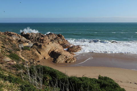 Southern Sands\' Beachfront Apartment - Accommodation Nelson Bay 16