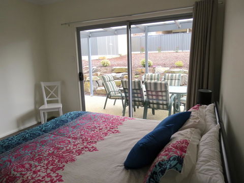 38 Wright Tce Encounter Bay - Accommodation Nelson Bay 9