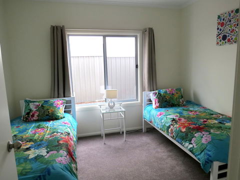 38 Wright Tce Encounter Bay - Accommodation Nelson Bay 11