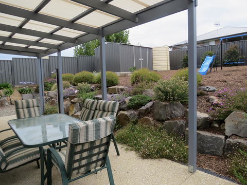 38 Wright Tce Encounter Bay - Accommodation Nelson Bay 7
