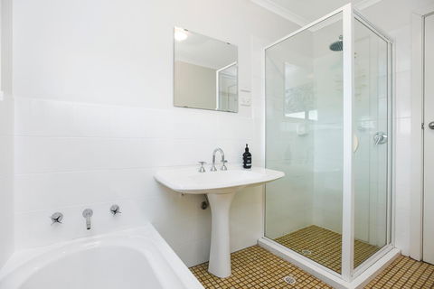 Red Door - Accommodation Nelson Bay 6