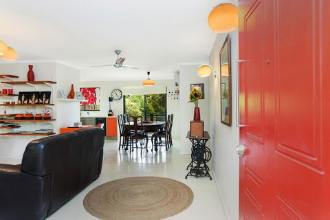 Red Door - Accommodation Nelson Bay 0
