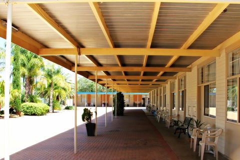 Renmark Motor Inn - Nelsons Bay Accommodation 5