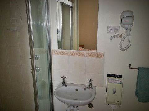 Sonbern Lodge Motel - Accommodation Nelson Bay 12