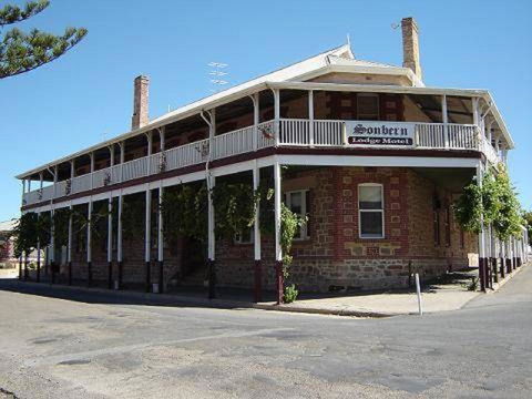 Sonbern Lodge Motel - Accommodation Nelson Bay 0