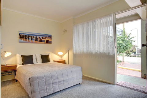 Navigators Motel & Diner - Accommodation Nelson Bay 11