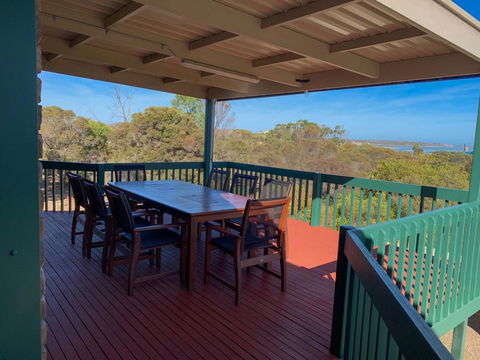 Seacroft - Accommodation Nelson Bay 2