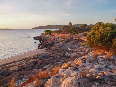 Willygunyah - Accommodation Nelson Bay 29