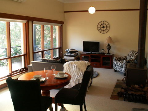 Archery Road Estate - Accommodation Nelson Bay 5