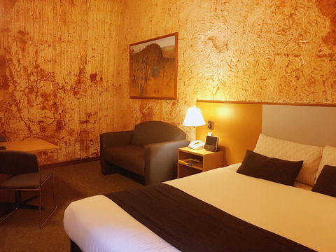 Desert Cave Hotel - Accommodation Nelson Bay 41