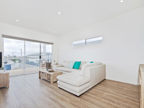 Seas The Day - Accommodation Nelson Bay 3