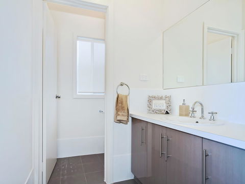 Seas The Day - Accommodation Nelson Bay 10