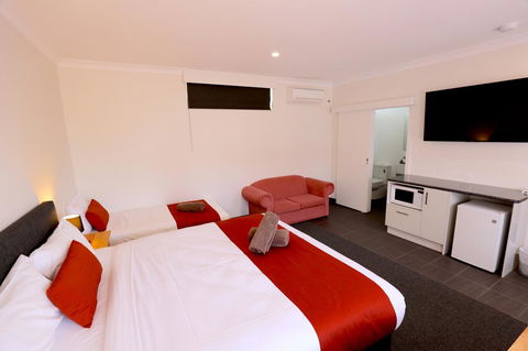 Robe Central Motel - Nelsons Bay Accommodation 1