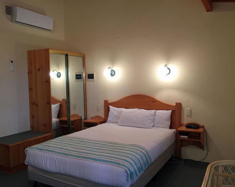Coonawarra Place Motor Inn - Nelsons Bay Accommodation 31