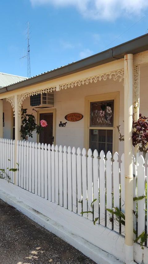 Cosy Nook - Nelsons Bay Accommodation 27