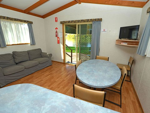 Echo Holiday Parks - Renmark - Nelsons Bay Accommodation 17