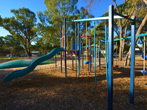 Echo Holiday Parks - Renmark - Nelsons Bay Accommodation 8