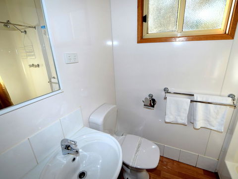 Echo Holiday Parks - Renmark - Nelsons Bay Accommodation 14