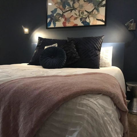 Adagio In Auburn - Nelsons Bay Accommodation 0