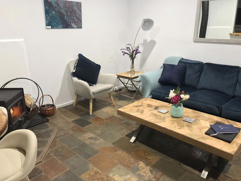 Adagio In Auburn - Nelsons Bay Accommodation 13