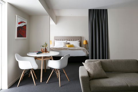 Art Series - The Watson - Accommodation Nelson Bay 1